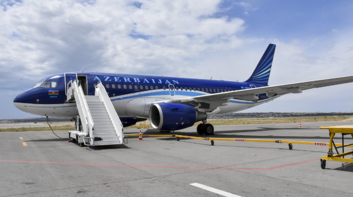 TƏBİB:  Ölkədaxili uçuşlarda Heydər Əliyev Aeroportunda sərnişinlərdən yaxma götürülməsi pulsuz olacaq