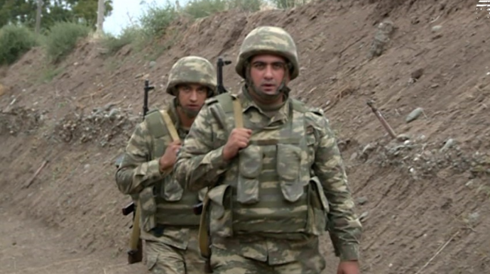 Düşməni məhv edən əsgərlərimiz:  "Hamımızda ruh yüksəkliyi var"  - VİDEO