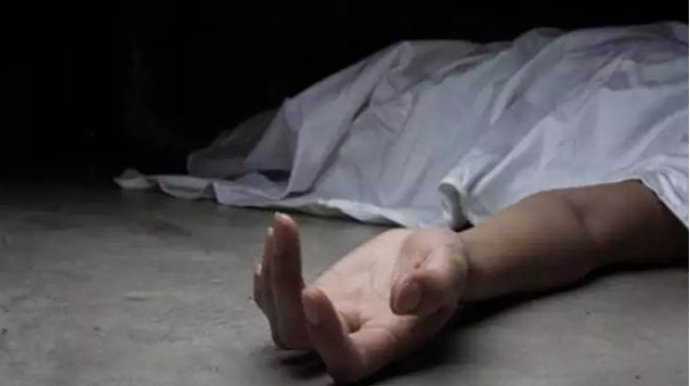 Şirkət mühasibi evində ölü tapılıb - FOTO