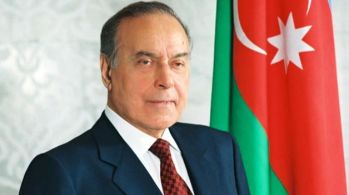 Heydər Əliyevin anım günüdür 