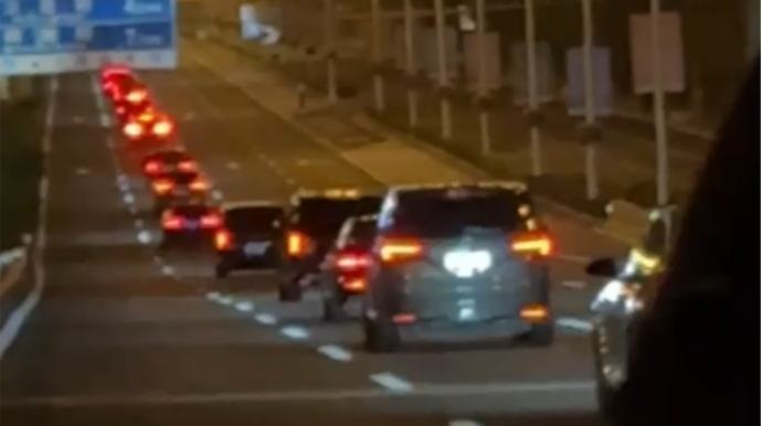 İlham Əliyevin şərəfinə xüsusi kortej - VİDEO