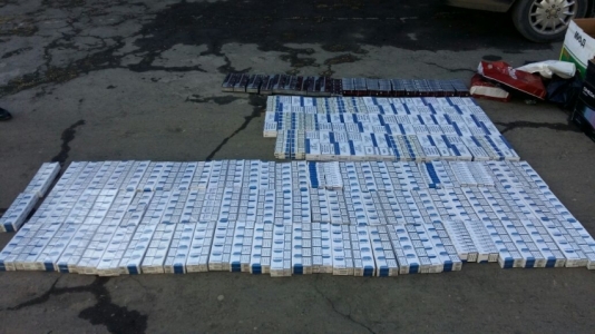 Avtomobildən xeyli sayda siqaret aşkar olundu - FOTO