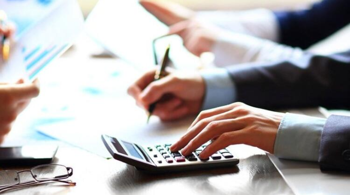 Bayram günlərinin məzuniyyət dövrünə düşməsi ilə bağlı yeni qayda 