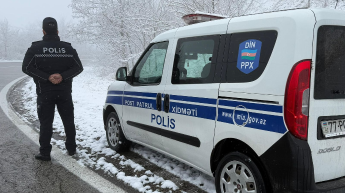 Polis qarlı hava ilə əlaqədar təhlükəsizlik tədbirləri görür - FOTO - VİDEO