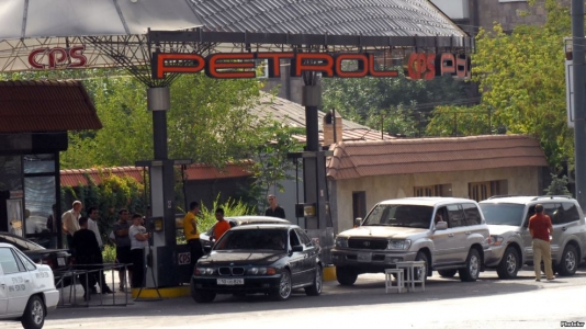 Benzin və dizel yanacağı ucuzlaşmaqda davam edir