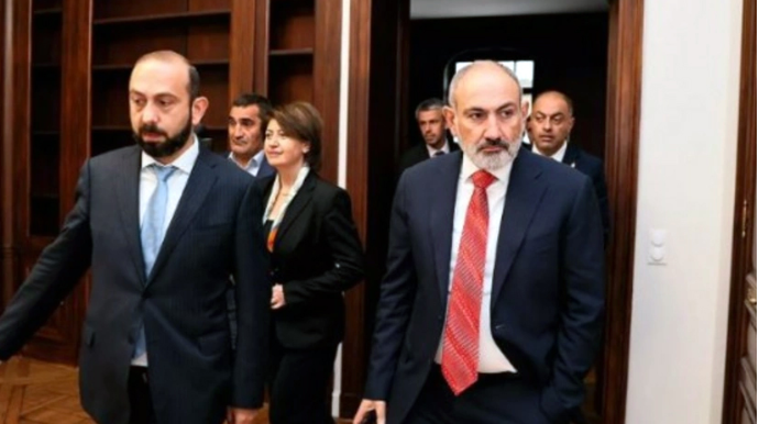 Ermənistan XİN-də Azərbaycan və Türkiyə ilə münasibətlər müzakirə edilib 