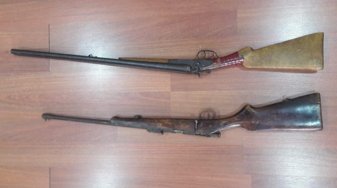 Mingəçevirdə odlu silahlar aşkar edilərək götürülüb  - FOTO