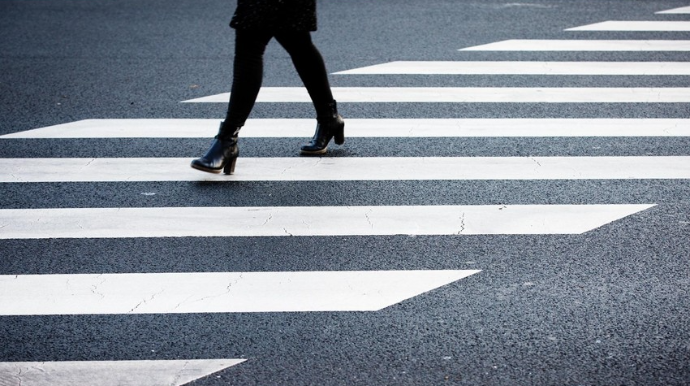 Bakıda 35 yaşlı qadını avtomobil vurub 