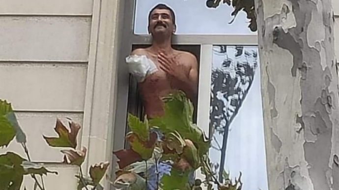 Qazimiz işlə təmin edildi: ev və avtomobil də ...   - FOTO