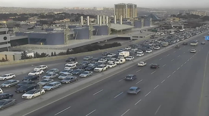 Bakıda sıxlıq müşahidə edilən yollar - SİYAHI 