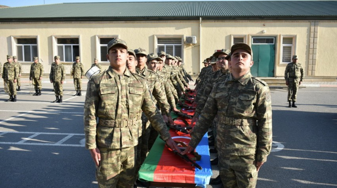 Azərbaycanda hərbi xidmətə növbəti çağırış başa çatıb 