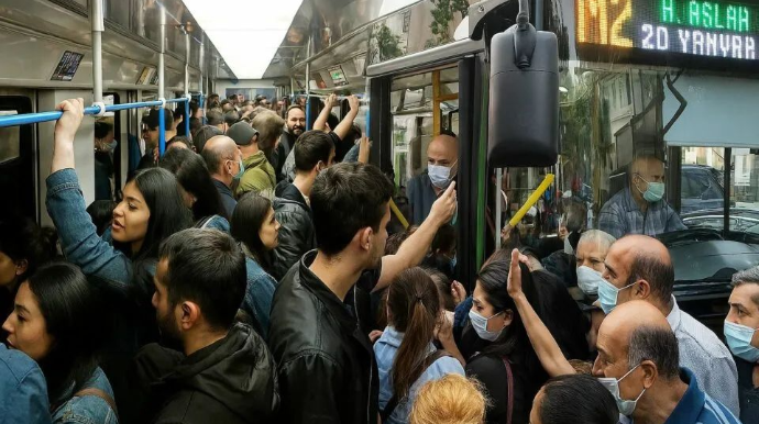 Növbə mədəniyyəti yox, “kim bacardı, keçdi” prinsipi normal hal alıb - EKSPERT 