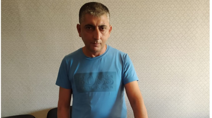 Axtarışda olan şəxsdən “patı” və heroin götürülüb