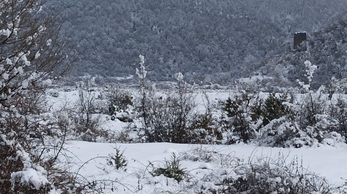 Şahdağda qarın hündürlüyü iki santimetrə çatdı - FAKTİKİ HAVA 