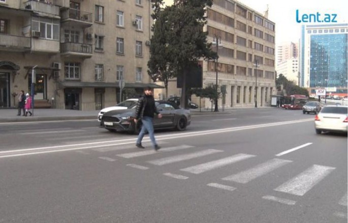 Bakıdakı bu zolaqlardan keçməyin - QEYRİ-ADİ GÖRÜNTÜLƏR - VİDEO
