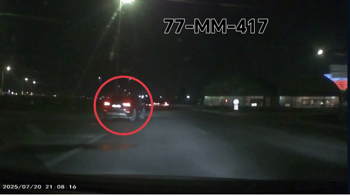 В Баку на Бульваре Бёюкшор очередной водитель создал аварийную ситуацию  — ВИДЕО 