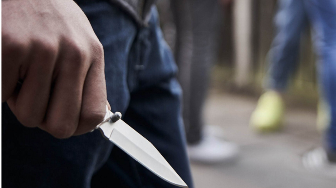 Ağstafada qayın yeznəsini bıçaqlayıb