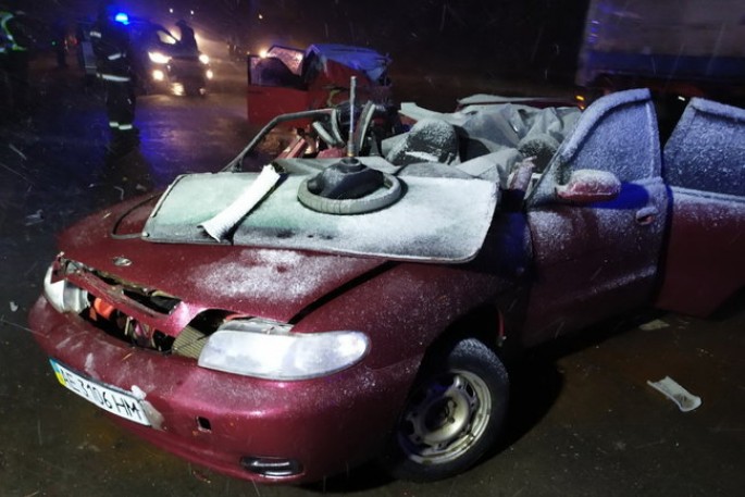 Xarkovda “09” “Daewoo” ilə toqquşdu: 5 ölü, 1 yaralı - FOTO