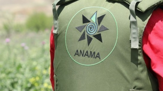 ANAMA-nın avtobusu Laçında qəzaya uğradı: 3 əməkdaşı xəsarət aldı 