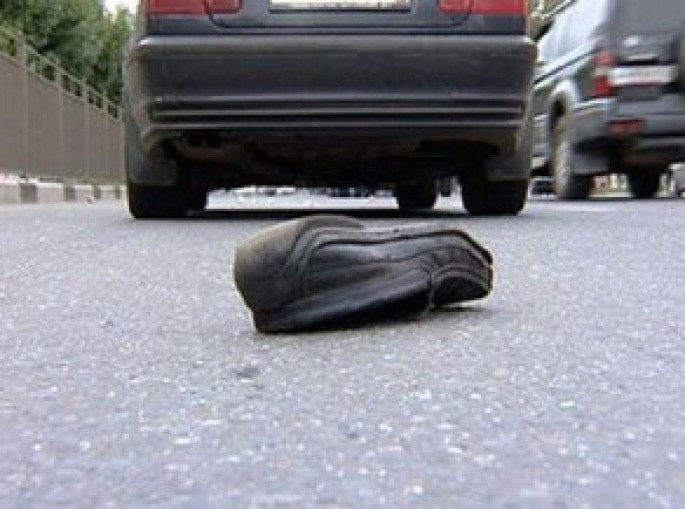 Avtobus yolu keçən piyadanı vurub öldürdü - Qaradağda