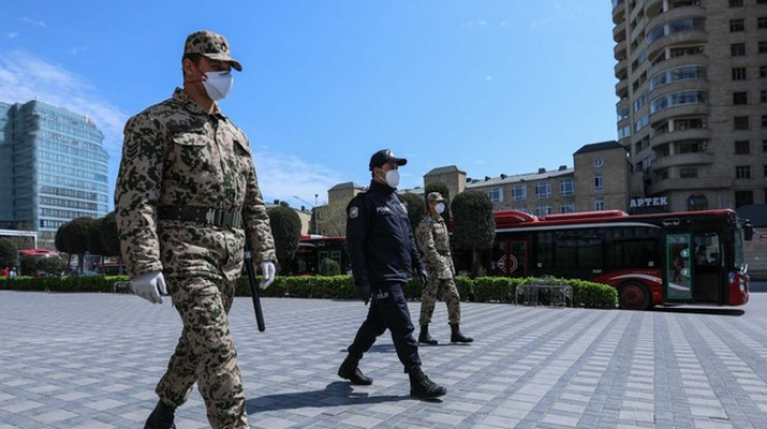 Azərbaycanda xüsusi karantin rejiminin müddəti uzadılıb 