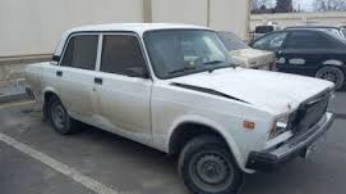 Bakıda "07"ni qaçırıb "Moskviç" nömrəsi ilə sürdülər - Keçmiş məhkum saxlanıldı 