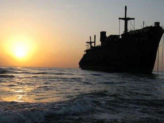 Türkiyə gəmisinə hücum OLUNDU