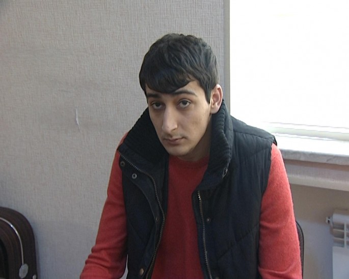 Müştərini qarət edən taksi sürücüsü tutuldu - FOTO