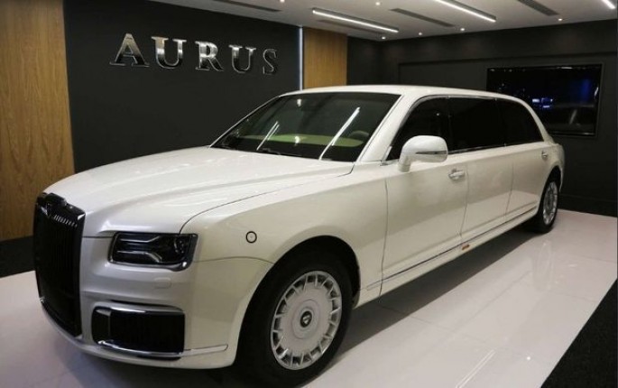 Prezidentin kortejini içəridən göstərdilər – VİDEO