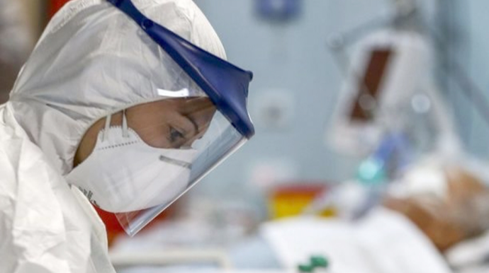 Azərbaycanda həkim koronavirusdan öldü  - FOTO