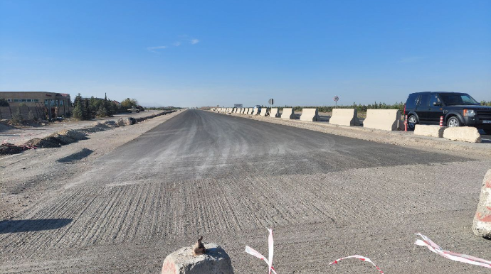 Bakı-Quba yolu vəd olunan vaxta tikilib qurtaracaqmı? - FOTO