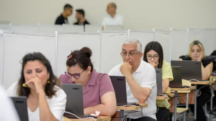 Müəllimlərə ŞAD XƏBƏR:  Sertfikasiya balları ARTIRILIB 