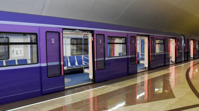 Bakı metrosundan istifadə edənlərin sayı 25%-dən çox azalıb 