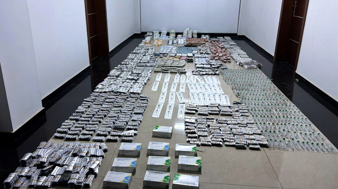 Ölkəyə günəbaxan yağı yükü içində qanunsuz dərman keçirmək istədilər - FOTO