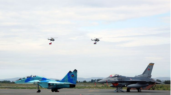 Gəncə üzərində Azərbaycan və Türkiyənin hərbi təyyarələrinin uçuşları keçiriləcəknəticələri açıqlanıb 