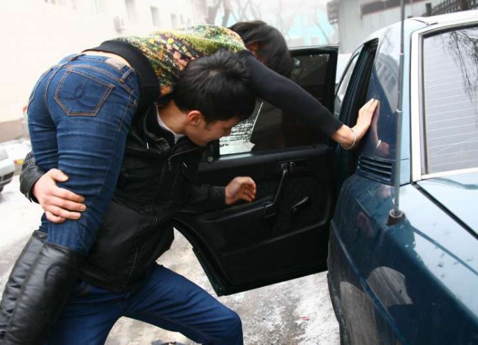 Qız qaçıranları 10 il həbs gözləyir