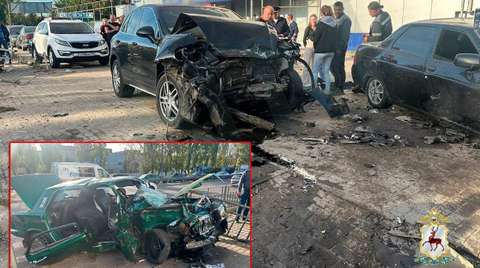 Qırmızıdan keçən “Porsche” "Volqa" və “Lada”nı vurub dayanacağa girdi; ölən var - VİDEO 