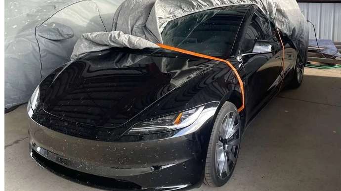 Yenilənən “Tesla Model 3”ün yeni fotoları ictimailəşdi  - FOTO