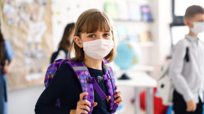 Fransada uşaqlar üçün maska taxmaq məcburi olacaq