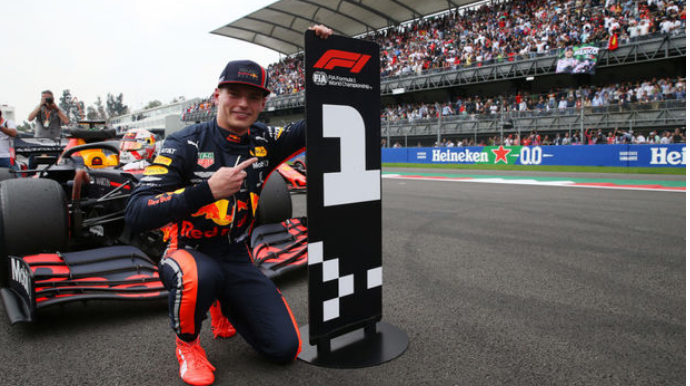 Verstappen ev Qran-Prisində birinci oldu