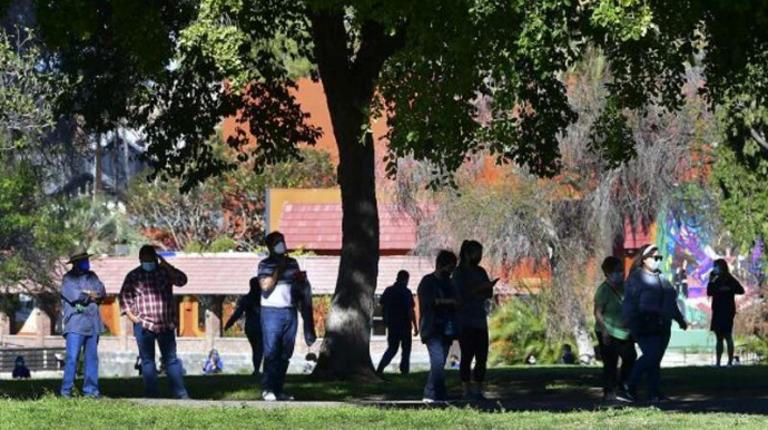 Vaksin vurduranlara pul mükafatı veriləcək
