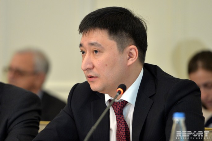 Bakıda Beynəlxalq Transxəzər Nəqliyyat Marşrutu ilə bağlı toplantı keçirilir - FOTO