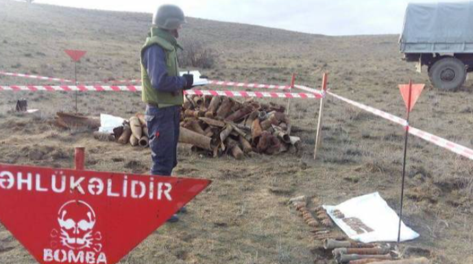 Əli Əsədov:  "Azad edilmiş ərazilər minalardan təmizlənib"