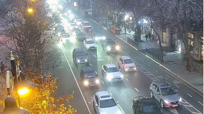 Bakının 16 küçəsində tıxac var - SİYAHI 