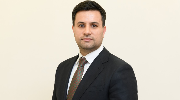 Rəqəmsal inkişaf və nəqliyyat nazirinə yeni müşavir təyin edildi 