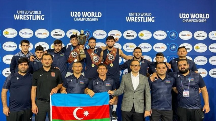 Yunan-Roma güləşi üzrə Azərbaycan millisi tarixi uğura imza atıb 