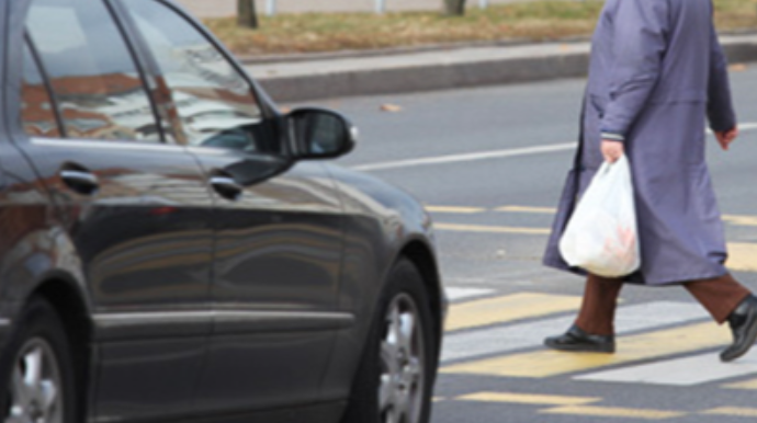 Gəncədə 67 yaşlı qadını maşın vurub öldürdü 