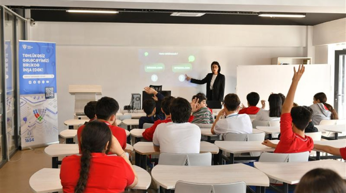 ETX məktəblilər üçün təlim keçirdi - FOTOLAR 