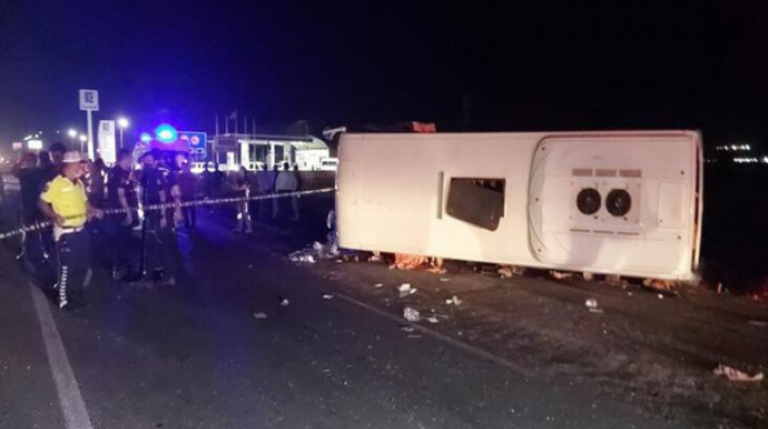 Türkiyədə ağır yol qəzası olub, ölənlər və xəsarət alanlar var 