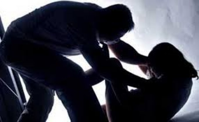 Küçədə ər və arvadın mübahisəsi xəsarətlə nəticələndi - Bakıda